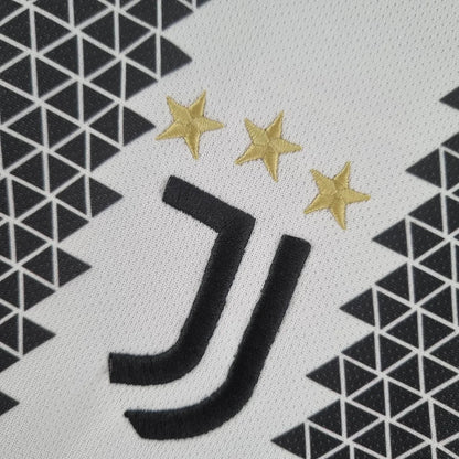 22/23 Juventus Home Jersey