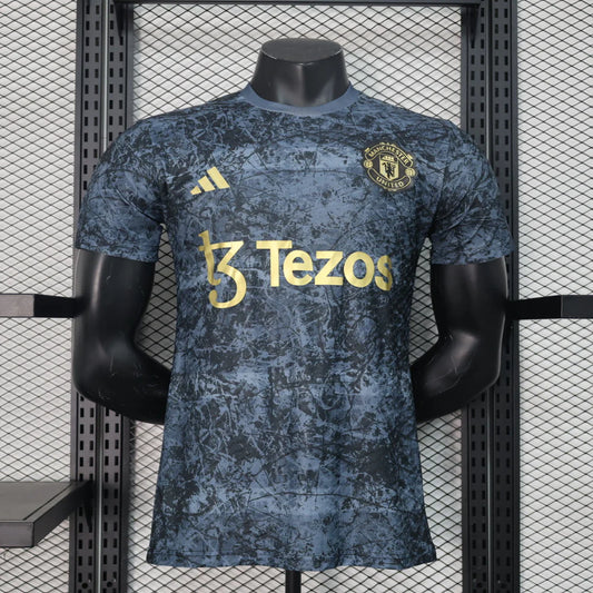 Manchester United "Midnight Thunder" Limited Jersey