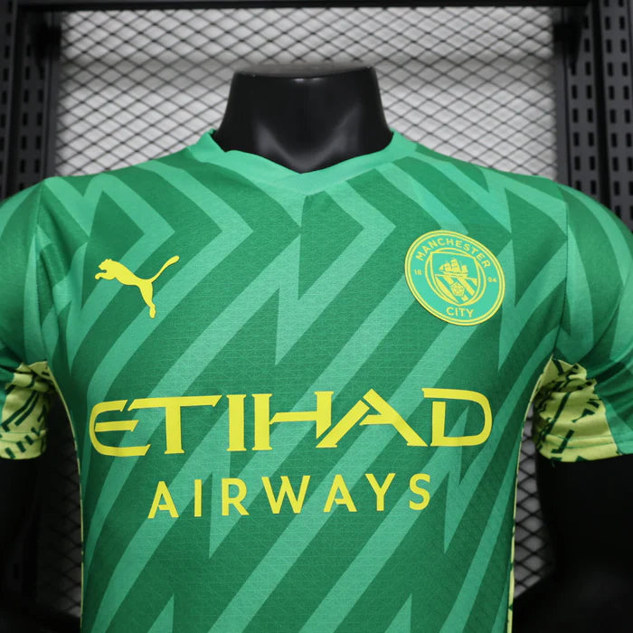 Manchester City 23-24 Goalkeeper Kit