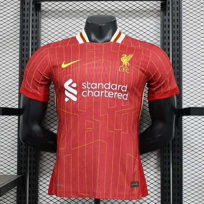 24/25 Liverpool Home Kit